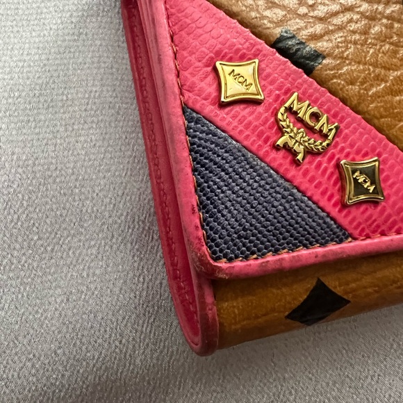 ❌❌❌Authentic Preloved MCM wallet❌❌❌ - Picture 5 of 15